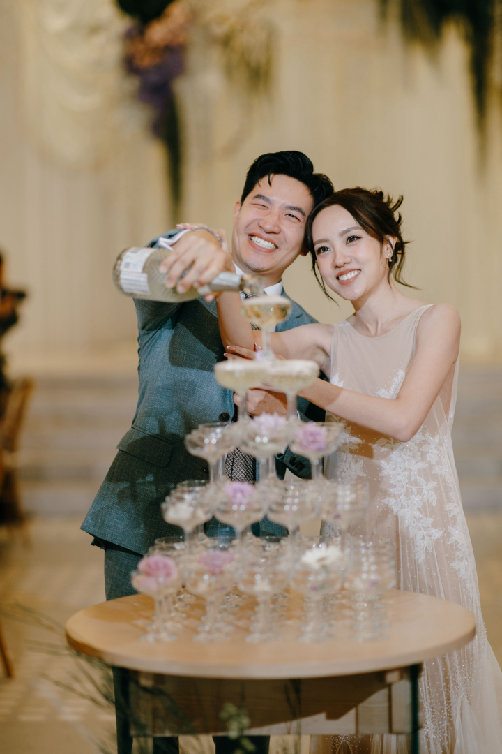  รีวิวงานแต่งจากกีฬาที่บ่าวสาวรัก ดีเทลลูกกอล์ฟ-เทนนิสสุดเก๋  By Chivalry’s Story