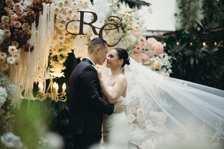  รีวิวงานแต่ง Vow Ceremony ในสวนใจกลางเมือง ธีมเอิร์ธโทนที่เจ้าสาวลงมือทำเองทุกดีเทล @ Marriott Executive Apartments Sukhumvit Park Bangkok