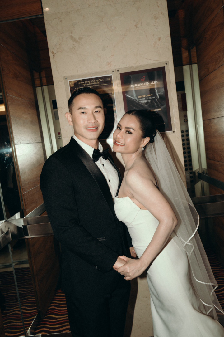 รีวิวงานแต่ง Vow Ceremony ในสวนใจกลางเมือง ธีมเอิร์ธโทนที่เจ้าสาวลงมือทำเองทุกดีเทล @ Marriott Executive Apartments Sukhumvit Park Bangkok