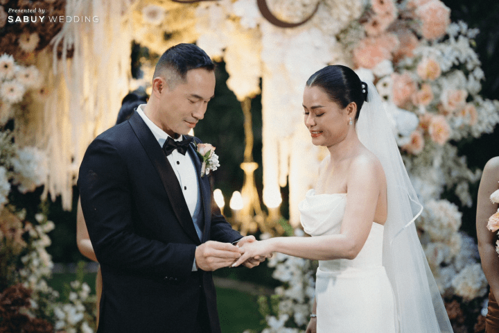 รีวิวงานแต่ง Vow Ceremony ในสวนใจกลางเมือง ธีมเอิร์ธโทนที่เจ้าสาวลงมือทำเองทุกดีเทล @ Marriott Executive Apartments Sukhumvit Park Bangkok