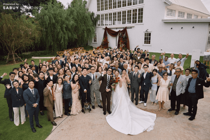 รีวิวงานแต่งสีเบอร์กันดีที่ทั้งอบอุ่นทั้งเก๋ ของเจ้าของร้านกาแฟ Home by now @ Silooet House