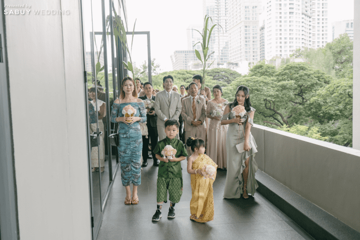 รีวิวงานแต่งฟีลสวนสุดไพรเวท พร้อมไอเดียเก๋ “ให้แขกทานอาหารก่อนเริ่มพิธี” @ Bliston Suwan Park View Hotel & Serviced Residence