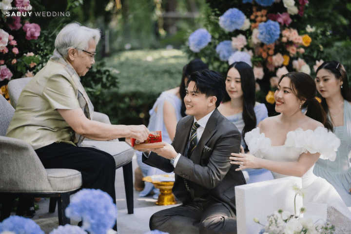  รีวิวงานแต่ง Multicultural ในสวนกลางเมือง พร้อมไอเดีย Installation Art ที่สวยทุกซีน @ Kimpton Maa-Lai Bangkok