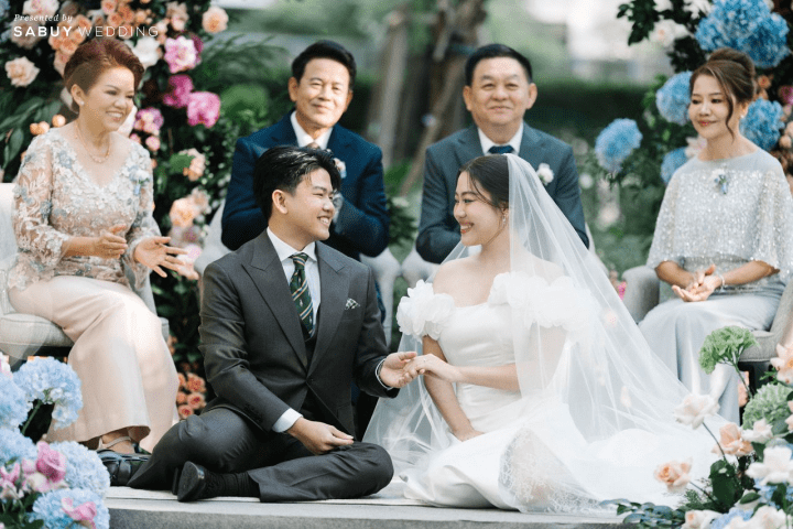  รีวิวงานแต่ง Multicultural ในสวนกลางเมือง พร้อมไอเดีย Installation Art ที่สวยทุกซีน @ Kimpton Maa-Lai Bangkok