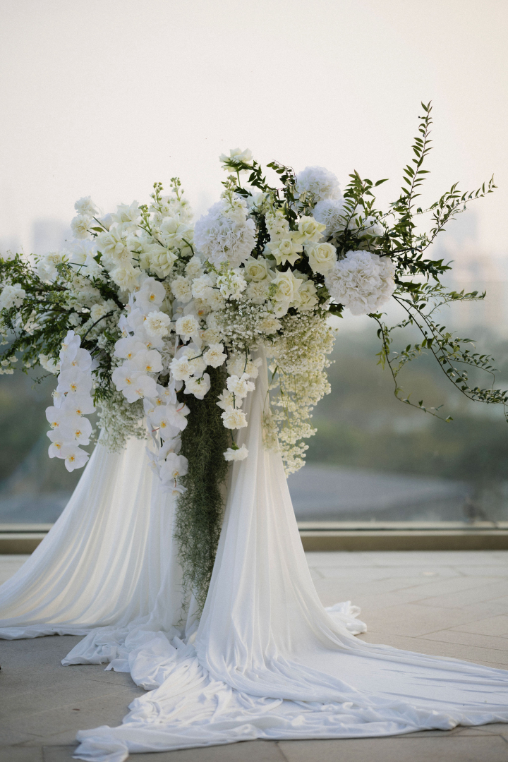  รีวิวงานแต่งธีม Burgundy Glam ครบทั้งพิธีจีน เลี้ยงฉลอง และปาร์ตี้สุดมันส์ by PaR Wedding Planner