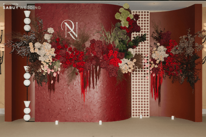  รีวิวงานแต่งธีม Burgundy Glam ครบทั้งพิธีจีน เลี้ยงฉลอง และปาร์ตี้สุดมันส์ by PaR Wedding Planner