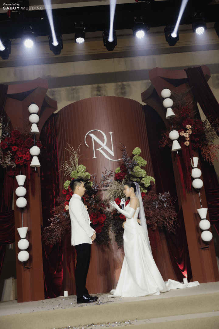  รีวิวงานแต่งธีม Burgundy Glam ครบทั้งพิธีจีน เลี้ยงฉลอง และปาร์ตี้สุดมันส์ by PaR Wedding Planner