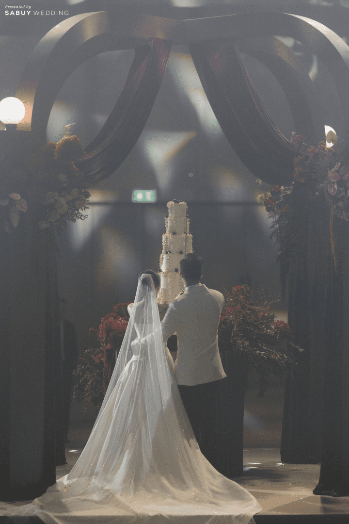  รีวิวงานแต่งธีม Burgundy Glam ครบทั้งพิธีจีน เลี้ยงฉลอง และปาร์ตี้สุดมันส์ by PaR Wedding Planner