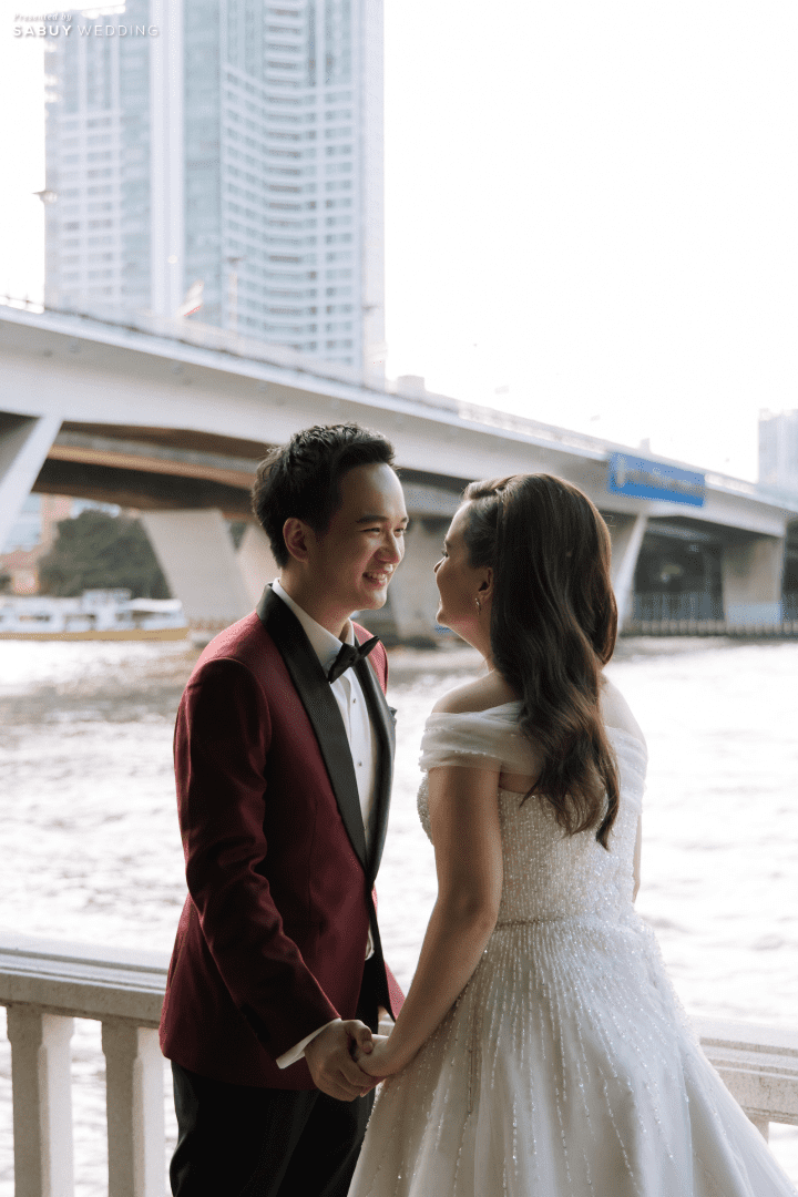  รีวิวงานแต่งสไตล์ Warm Elegance ของคู่รักไทย-อเมริกัน พร้อมวิวแม่น้ำเจ้าพระยาจาก Riverside Lounge @ Shangri-La Hotel, Bangkok