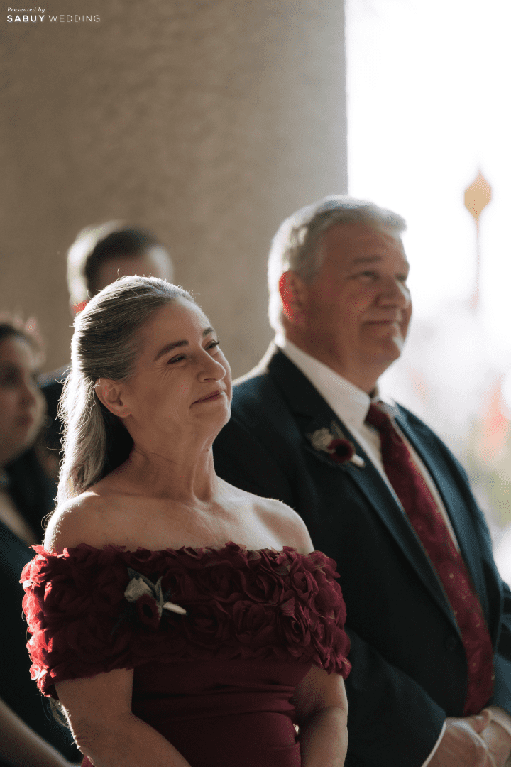  รีวิวงานแต่งสไตล์ Warm Elegance ของคู่รักไทย-อเมริกัน พร้อมวิวแม่น้ำเจ้าพระยาจาก Riverside Lounge @ Shangri-La Hotel, Bangkok