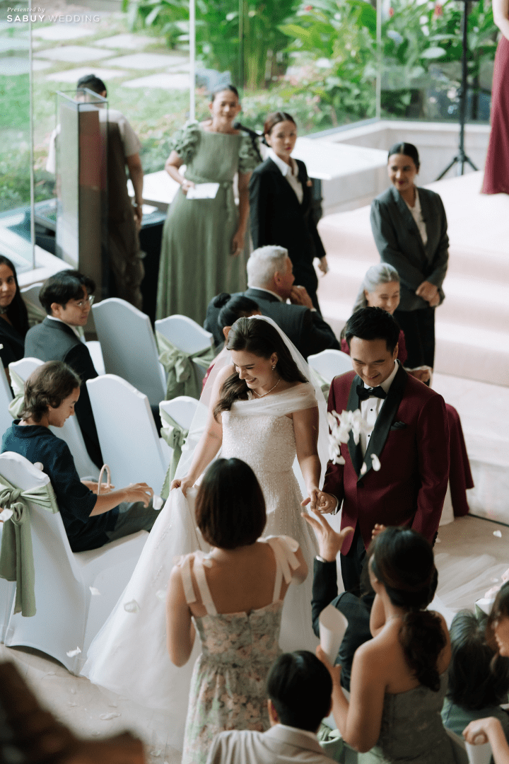  รีวิวงานแต่งสไตล์ Warm Elegance ของคู่รักไทย-อเมริกัน พร้อมวิวแม่น้ำเจ้าพระยาจาก Riverside Lounge @ Shangri-La Hotel, Bangkok