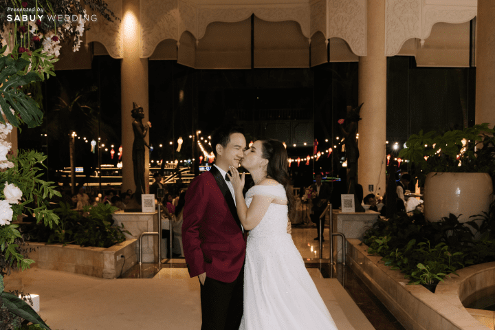  รีวิวงานแต่งสไตล์ Warm Elegance ของคู่รักไทย-อเมริกัน พร้อมวิวแม่น้ำเจ้าพระยาจาก Riverside Lounge @ Shangri-La Hotel, Bangkok