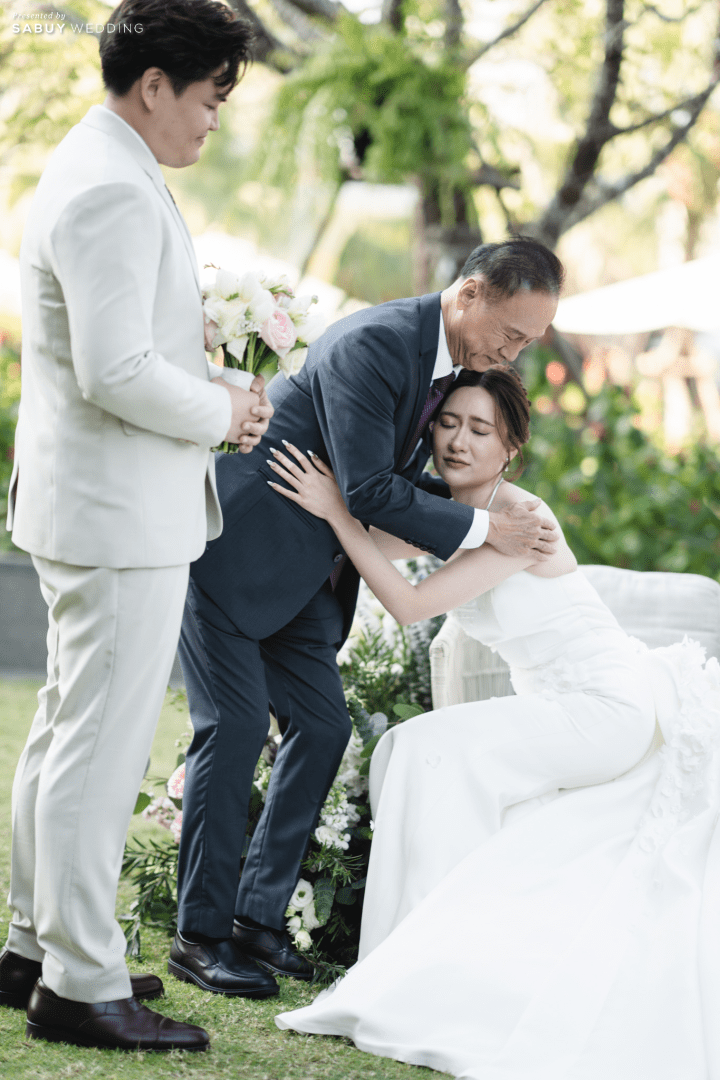  รีวิวงานแต่ง Floral & Fresh ฟีลสวนดอกไม้ พร้อมไฮไลต์ “ตู้คีบตุ๊กตา” สุดน่ารัก @ Chatrium Grand Bangkok