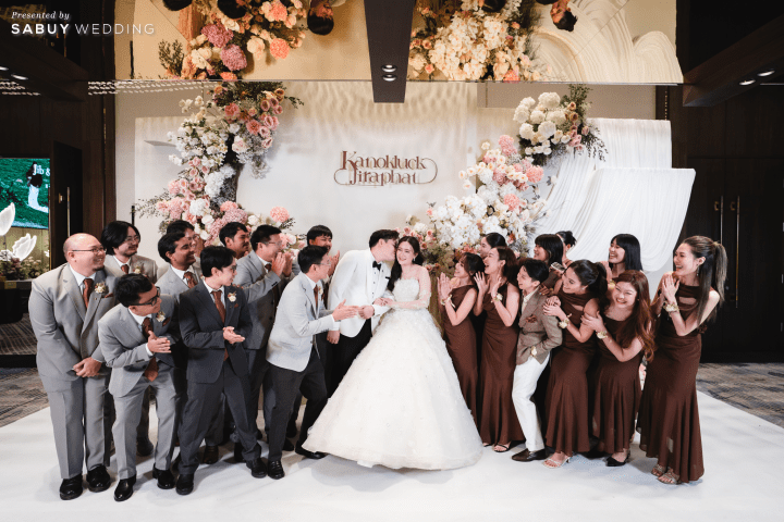  รีวิวงานแต่ง Floral & Fresh ฟีลสวนดอกไม้ พร้อมไฮไลต์ “ตู้คีบตุ๊กตา” สุดน่ารัก @ Chatrium Grand Bangkok