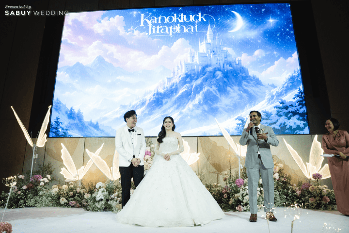  รีวิวงานแต่ง Floral & Fresh ฟีลสวนดอกไม้ พร้อมไฮไลต์ “ตู้คีบตุ๊กตา” สุดน่ารัก @ Chatrium Grand Bangkok