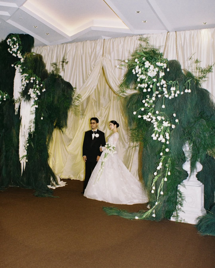  รวมลุคเจ้าสาว “พราว วง Olives” ไอคอนสายแฟ ปังทุกซีน สวยสะกดจนต้องซูม!