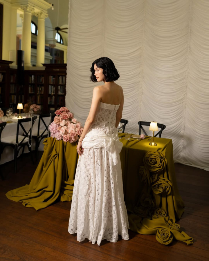  รวมลุคเจ้าสาว “พราว วง Olives” ไอคอนสายแฟ ปังทุกซีน สวยสะกดจนต้องซูม!