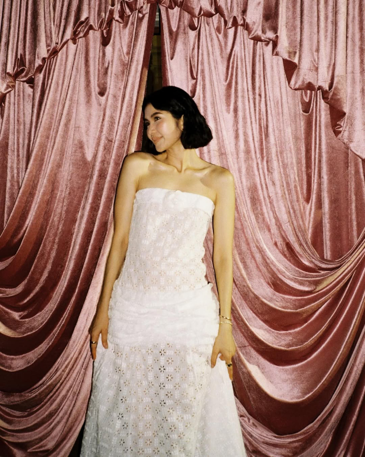  รวมลุคเจ้าสาว “พราว วง Olives” ไอคอนสายแฟ ปังทุกซีน สวยสะกดจนต้องซูม!