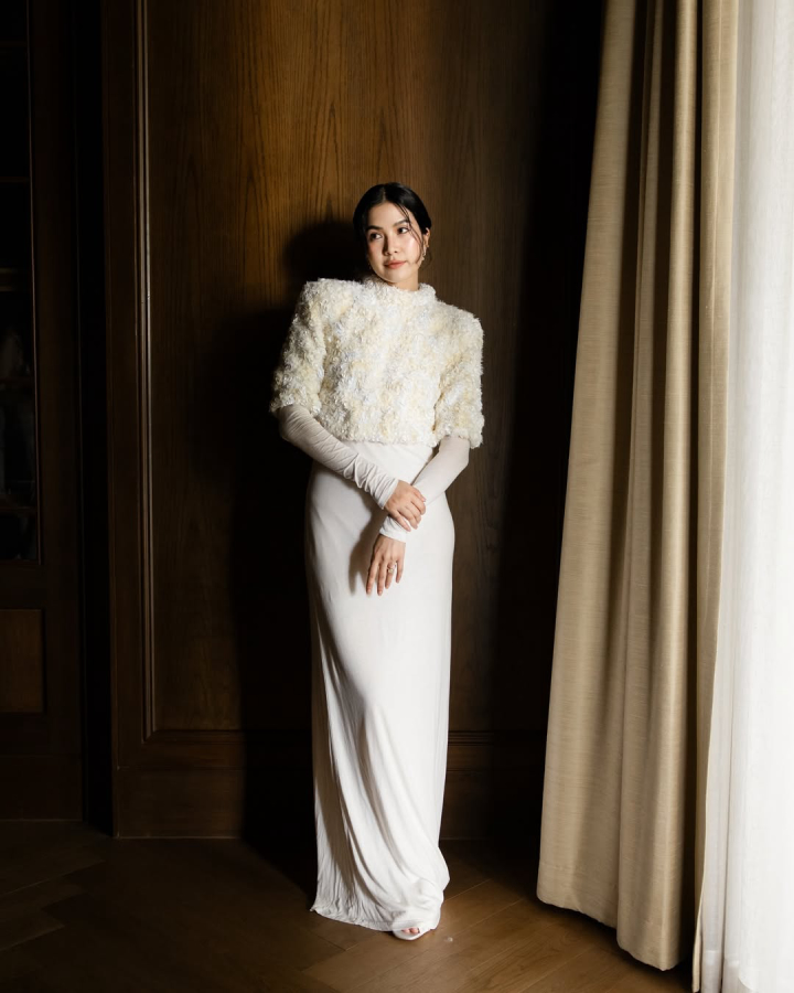  รวมลุคเจ้าสาว “พราว วง Olives” ไอคอนสายแฟ ปังทุกซีน สวยสะกดจนต้องซูม!