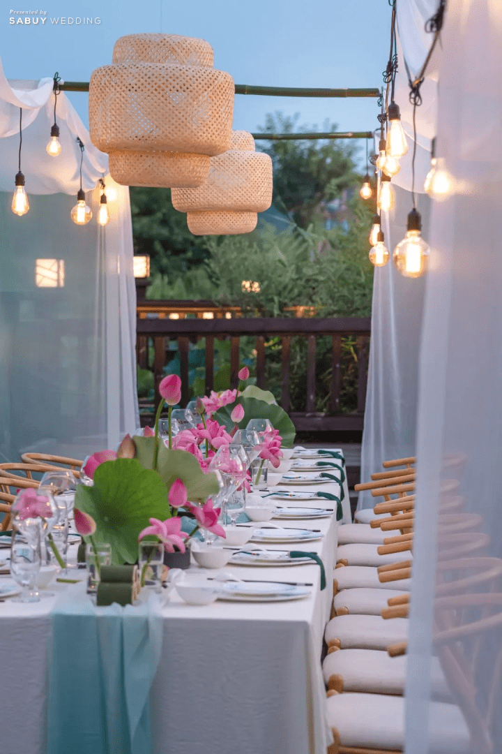  'แต่งงานธีมดอกบัว'  ไอเดียจัดงานที่สวยงามและมีความหมายกว่าที่คิด