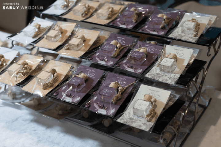  รีวิวงานแต่งไอเดียเก๋ จัดเลี้ยงแบบ Standing Buffet พร้อมมี Live Painting เซอร์ไพรส์แขก @ The St. Regis Bangkok