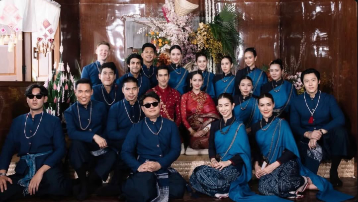  รวมโมเมนต์ งานแต่งซุปตาร์ ณเดชน์ - ญาญ่า เรียบง่ายงดงามตามขนบอีสานดั้งเดิม