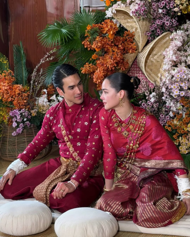  รวมโมเมนต์ งานแต่งซุปตาร์ ณเดชน์ - ญาญ่า เรียบง่ายงดงามตามขนบอีสานดั้งเดิม