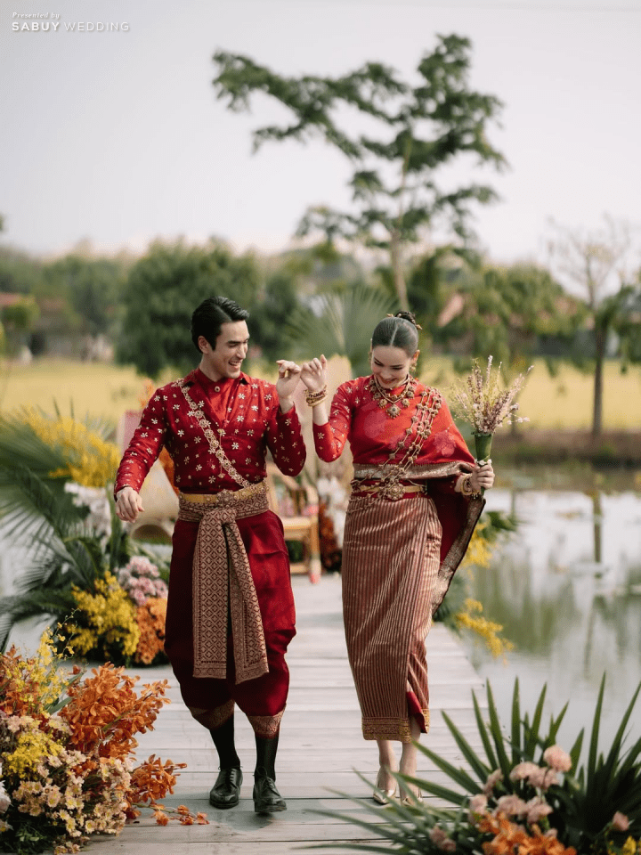  รวมโมเมนต์ งานแต่งซุปตาร์ ณเดชน์ - ญาญ่า เรียบง่ายงดงามตามขนบอีสานดั้งเดิม