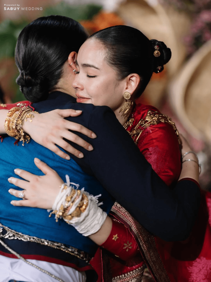  รวมโมเมนต์ งานแต่งซุปตาร์ ณเดชน์ - ญาญ่า เรียบง่ายงดงามตามขนบอีสานดั้งเดิม