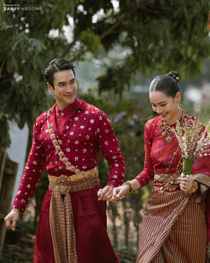  รวมโมเมนต์ งานแต่งซุปตาร์ ณเดชน์ - ญาญ่า เรียบง่ายงดงามตามขนบอีสานดั้งเดิม