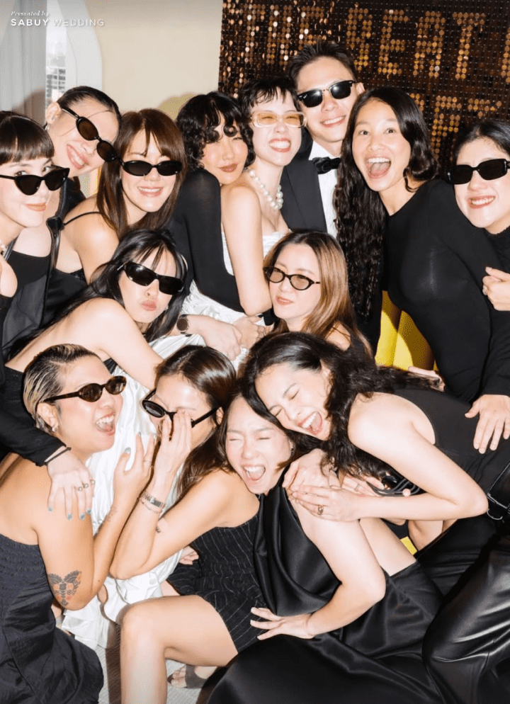  รวมภาพสุดอบอุ่น งานแต่ง "พลอย หอวัง - เต Three Man Down" ลุคเจ้าสาวเก๋สะกดสายตา สมฉายาแฟชั่นไอคอน!