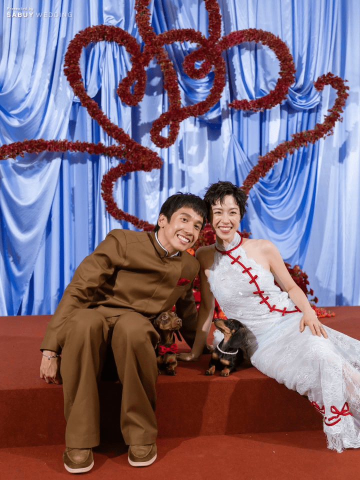  รวมภาพสุดอบอุ่น งานแต่ง "พลอย หอวัง - เต Three Man Down" ลุคเจ้าสาวเก๋สะกดสายตา สมฉายาแฟชั่นไอคอน!