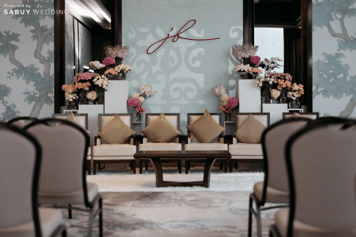  รีวิวงานแต่งสไตล์ Cozy ธีมสี Masala Red พร้อมไอเดียเลี้ยงชาบูแบบไม่เหมือนใคร @The St. Regis Bangkok