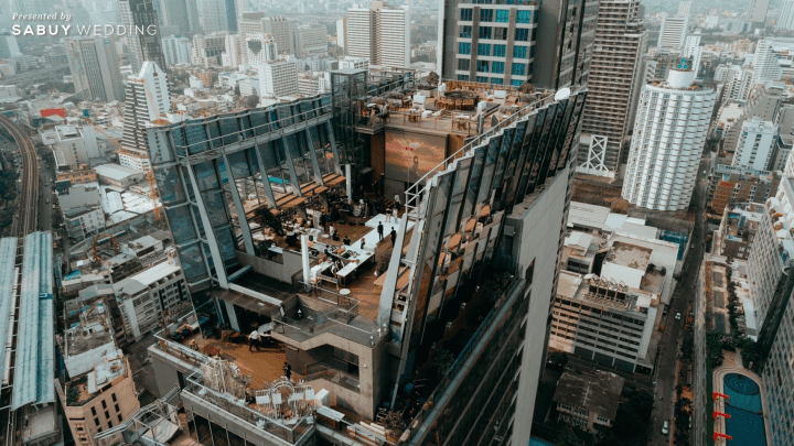  7 สถานที่แต่งงาน Rooftop วิวปัง ใจกลางกรุงเทพที่สายปาร์ตี้ห้ามพลาด!