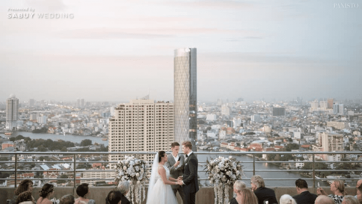  7 สถานที่แต่งงาน Rooftop วิวปัง ใจกลางกรุงเทพที่สายปาร์ตี้ห้ามพลาด!