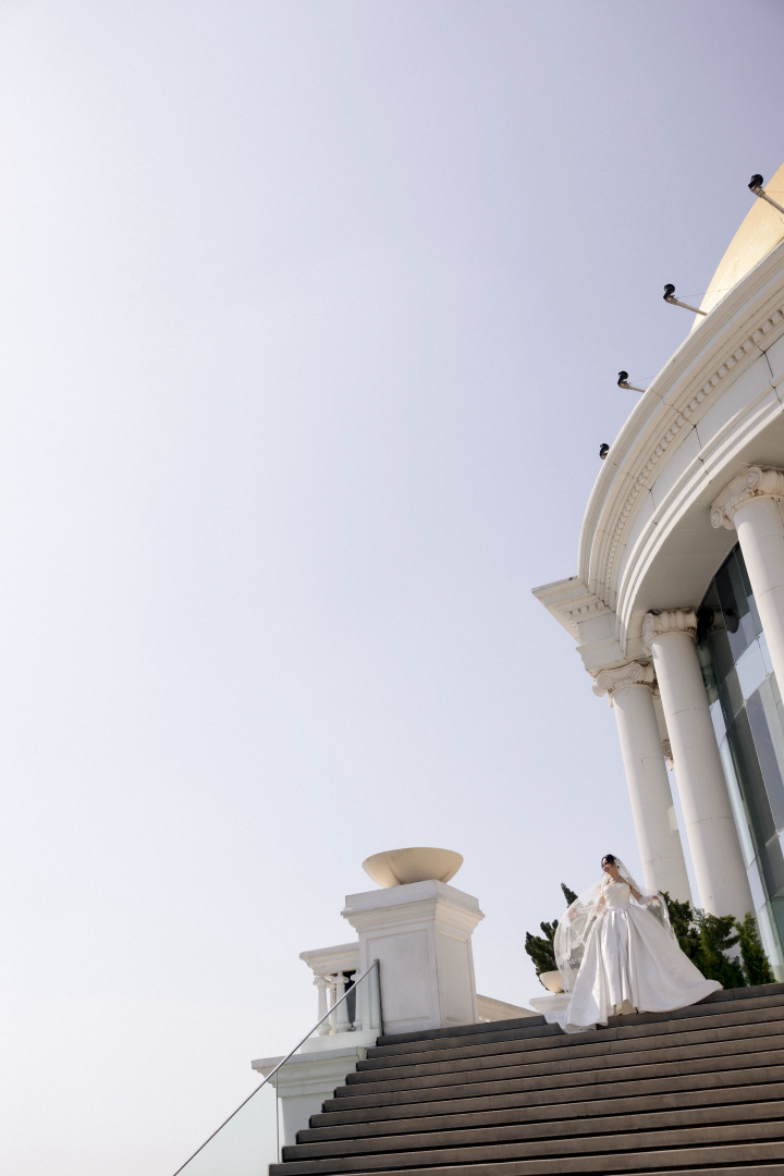 รีวิวงานแต่งคู่รักไทย-ไต้หวัน สไตล์ Minimal Luxury ที่ผสานวัฒนธรรมได้ลงตัว @ lebua at State Tower