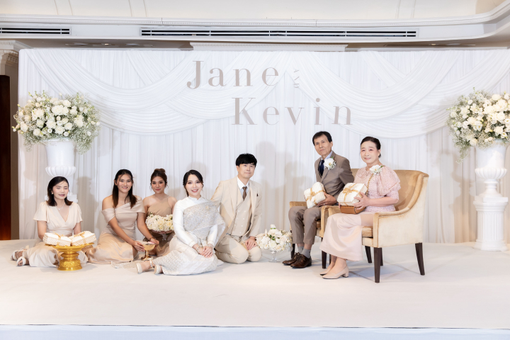 รีวิวงานแต่งคู่รักไทย-ไต้หวัน สไตล์ Minimal Luxury ที่ผสานวัฒนธรรมได้ลงตัว @ lebua at State Tower