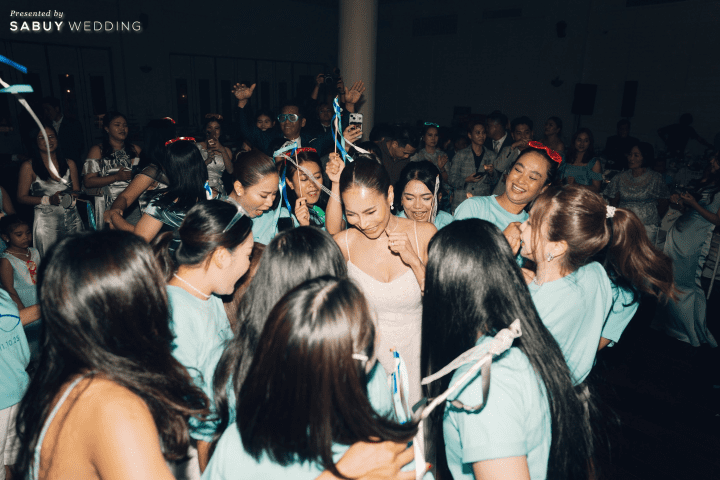  รีวิวงานแต่งสองวัฒนธรรม ไทย-สเปน อบอุ่นเหมือนปาร์ตี้ครอบครัว By CheersCouple 