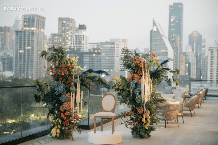 รีวิวงานแต่ง Earth Tone เพิ่มลูกเล่นด้วยเฉดสีและ After Party จากวง Season Five @ The Ritz-Carlton, Bangkok