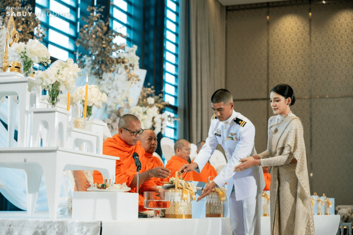 รีวิวงานแต่ง Earth Tone เพิ่มลูกเล่นด้วยเฉดสีและ After Party จากวง Season Five @ The Ritz-Carlton, Bangkok
