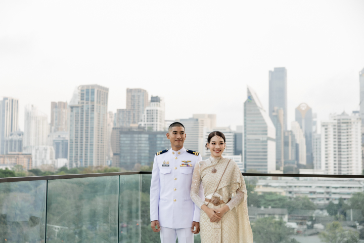 รีวิวงานแต่ง Earth Tone เพิ่มลูกเล่นด้วยเฉดสีและ After Party จากวง Season Five @ The Ritz-Carlton, Bangkok