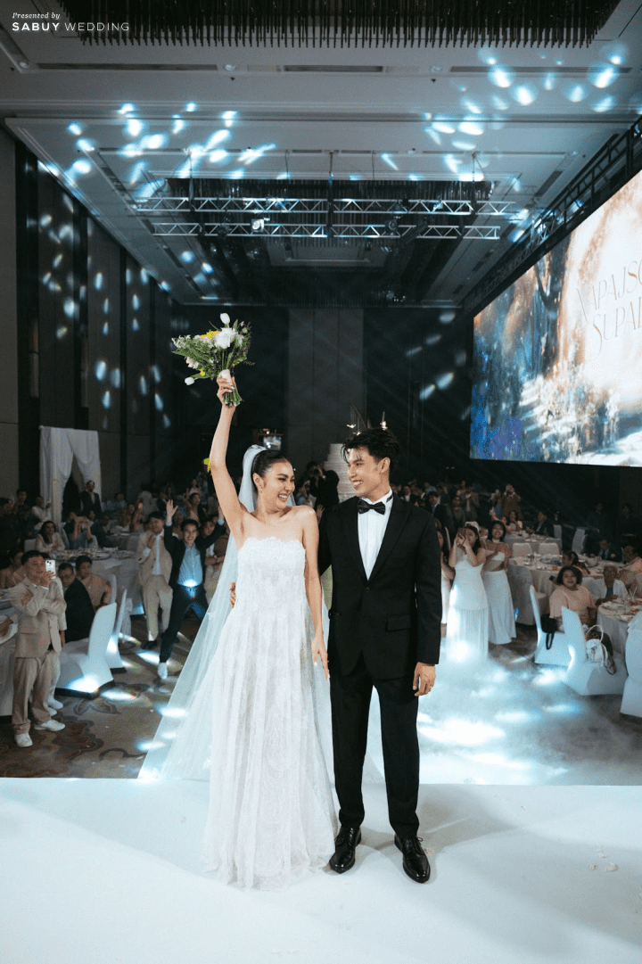  รีวิวงานแต่งลาว-ไทย สวยสดใสในธีมสีเหลือง @ The Okura Prestige Bangkok