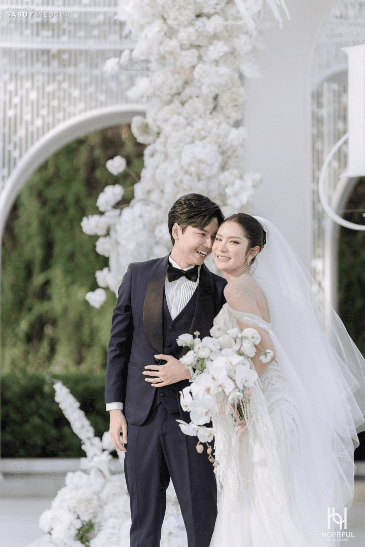 undefined รีวิวงานแต่ง Timeless White สวยละมุน พร้อมปาร์ตี้ EDM สุดมันส์ @ Eastin Grand Hotel Phayathai
