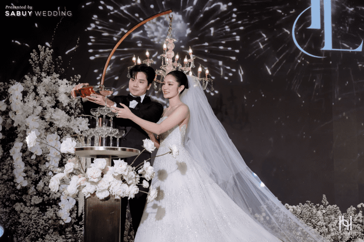undefined รีวิวงานแต่ง Timeless White สวยละมุน พร้อมปาร์ตี้ EDM สุดมันส์ @ Eastin Grand Hotel Phayathai