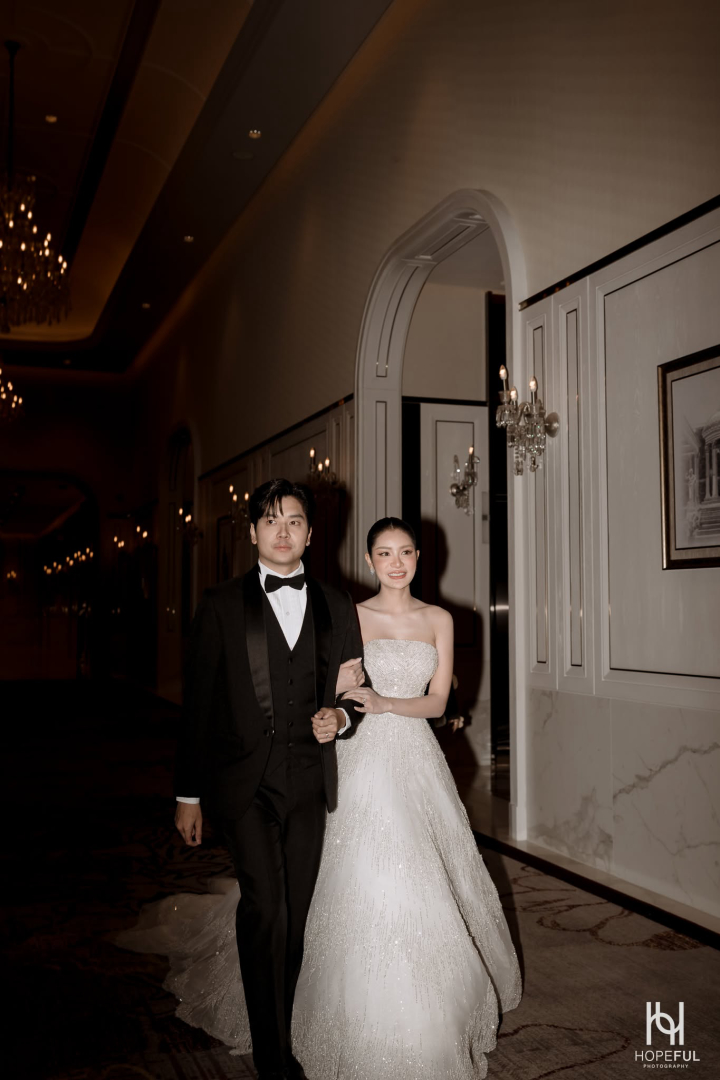 undefined รีวิวงานแต่ง Timeless White สวยละมุน พร้อมปาร์ตี้ EDM สุดมันส์ @ Eastin Grand Hotel Phayathai