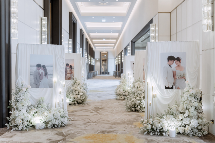 undefined รีวิวงานแต่ง Timeless White สวยละมุน พร้อมปาร์ตี้ EDM สุดมันส์ @ Eastin Grand Hotel Phayathai