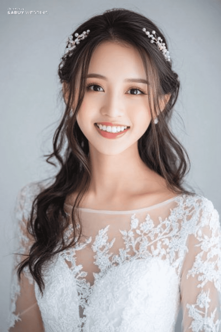 undefined เลือกทรงผมเจ้าสาวยังไงให้เหมาะกับรูปหน้าตัวเอง?