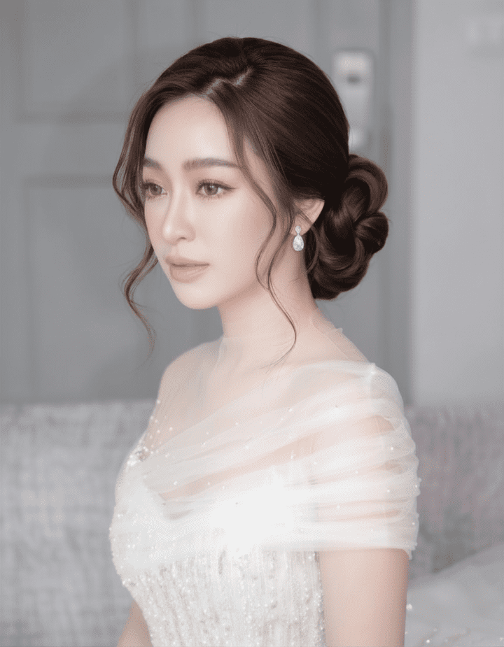 undefined เลือกทรงผมเจ้าสาวยังไงให้เหมาะกับรูปหน้าตัวเอง?