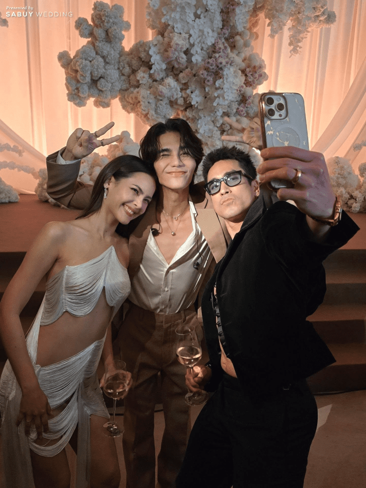 undefined พาส่องดีเทลงานแต่ง "ณเดชน์-ญาญ่า" ส่งท้ายความหวานที่กรุงเทพ