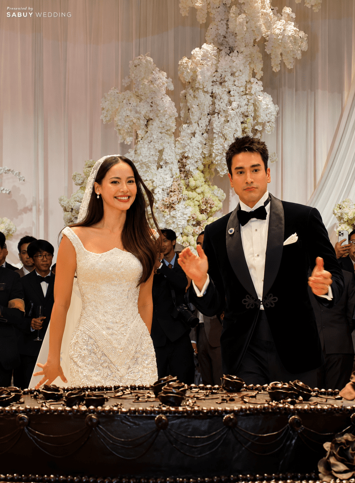 undefined พาส่องดีเทลงานแต่ง "ณเดชน์-ญาญ่า" ส่งท้ายความหวานที่กรุงเทพ